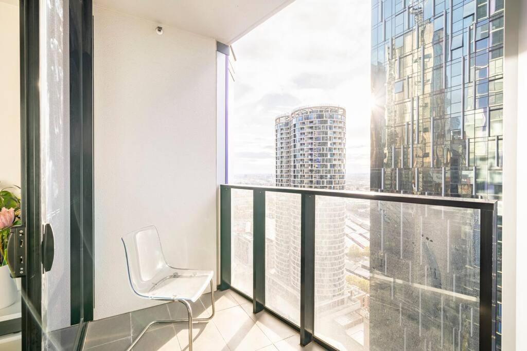 Luxury Apartment In Мельбурн Экстерьер фото